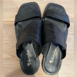 100% genuine leather slides from Italy